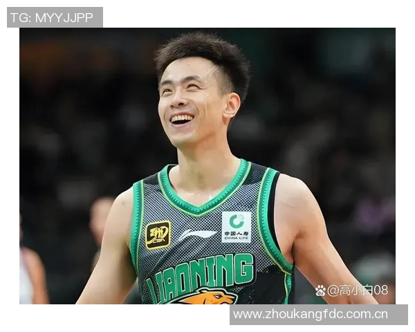 赵继伟称周鹏为低估的英雄贡献巨大攻防两端表现突出 赵继伟称周鹏为低估的英雄贡献巨大攻防两端表现突出