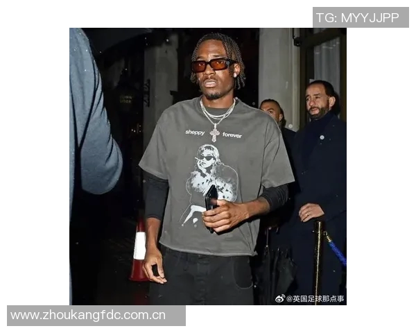 阿森纳聚餐神秘人物引关注全副武装鞋子帽子总值1360镑 阿森纳聚餐神秘人物引关注全副武装鞋子帽子总值1360镑