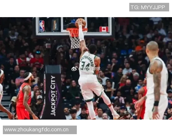 字母哥自信发声新赛季三分球表现将超越上赛季的辉煌