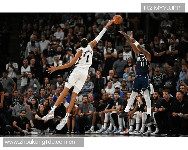 NBA总决赛回顾:文班亚马惊艳表现助马刺战胜尼克斯夺冠 NBA总决赛回顾:文班亚马惊艳表现助马刺战胜尼克斯夺冠