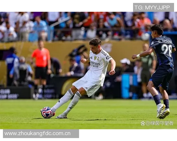 哈维阿隆索不考虑巴尔韦德在对阵黄潜时出任右后卫的原因分析