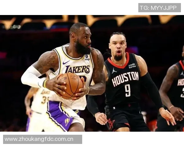 里德鼓励末端球员坚持努力提高自我要求迎接挑战